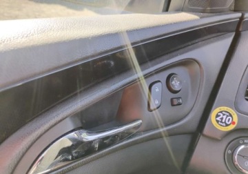 Opel Insignia I Sedan Facelifting 2.0 CDTI ECOFLEX 140KM 2014 Opel Insignia 2014r, 2.0CDTI. Uszkodzony tyl. Jezdzi. 2.0 Diesel 140KM, zdjęcie 10