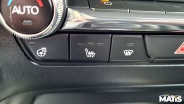 Mazda 3 IV Hatchback 2.0 Skyactiv-G 122KM 2019 Mazda 3 2.0BENZ manual Navi kamera head up climatronic 100 bezwypadek 2.0, zdjęcie 9