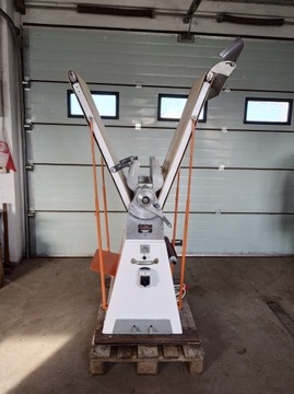 Электрическая тестораскаточная машина для пиццы с двумя парами валков 500 - Hendi