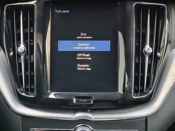 Volvo XC60 II Crossover D4 190KM 2018 Volvo XC 60 D4 AWD R-Design Aut. Salon Polska, Fak, zdjęcie 17