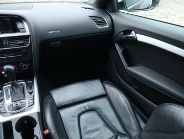 Audi A5 8T Coupe 2.7 TDI 190KM 2009 Audi A5 2.7 TDI, 187 KM, Automat, Skóra, Navi, zdjęcie 7