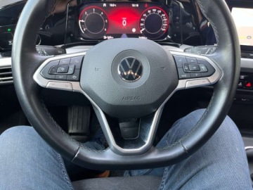 Volkswagen Golf VIII Variant 2.0 TDI 115KM 2021 Volkswagen Golf 2.0 diesel 116 KM FULL LED zarej w PL ksiazka serwis, zdjęcie 19