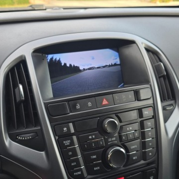 Opel Astra J Sports Tourer Facelifting 1.4 Twinport ECOTEC 100KM 2013 Opel Astra J 1.4 Benzyna 100KM Selection, zdjęcie 18