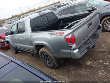 Toyota Tacoma II 2022 Toyota Tacoma TRD Sport 2022 3.5l 3.5 Benzyna 278KM, zdjęcie 2