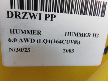 DVEŘE PRAVÉ PŘEDNÍ HUMMER H2