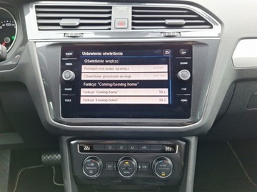 Volkswagen Tiguan II SUV 1.5 TSI EVO 150KM 2019 Volkswagen Tiguan VW Tiguan 1.5 TSI ACT DSG Comfortline 1.5 Benzyna 150KM, zdjęcie 19