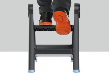 ЛЕСТНИЦА СКЛАДНАЯ ПЛАТФОРМА 150 КГ