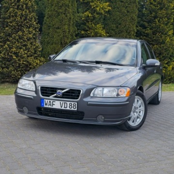 Volvo S60 I 2.4 D5 163KM 2006 Volvo S60 2.4D Automatik Momentum Skóra, Alufelgi, zdjęcie 4
