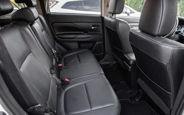 Mitsubishi Outlander III SUV 2.2 DOHC DI-D 150KM 2013 Mitsubishi Outlander 2.2DiD 150KM Full Skora Navi Camera Xenon Szyber Full, zdjęcie 29