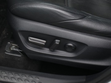 Toyota C-HR I Crossover Facelifting 2.0 Hybrid Dynamic Force 184KM 2021 Toyota C-HR 2.0 Hybrid, Salon Polska, Serwis ASO, zdjęcie 19