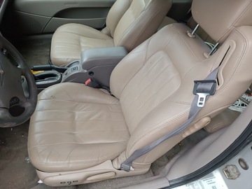 CHRYSLER SEBRING 2 II ROK 2002 - SEDADLO ŘIDIČE LEVÝ PŘEDNÍ KŮŽE CABRIO