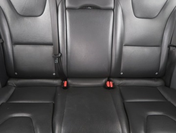 Volvo V60 I Kombi Facelifting 2.0 D3 DRIVE-E 150KM 2016 Volvo V60 D3 2.0, Skóra, Navi, Klima, Klimatronic, zdjęcie 9