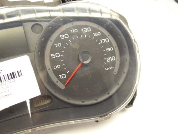 CLIO III PŘÍSTROJOVÁ DESKA 8200582702G 1.5 DCI