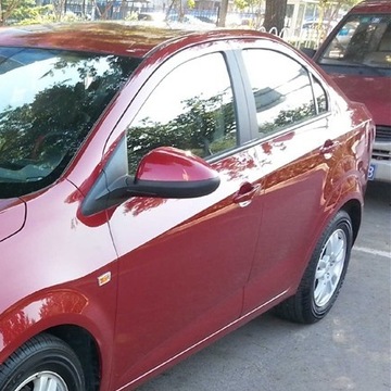 DO VOZIDLA CHEVROLET AVEO SONIC POUZDRO ZRCÁTKO