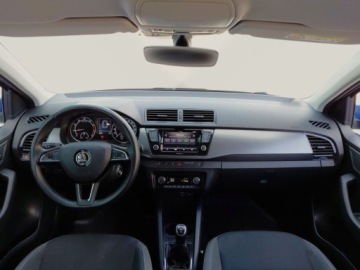 Skoda Fabia III Hatchback Facelifting 1.0 TSI 95KM 2019 Skoda Fabia 1.0TSI 95KM Ambition SalonPL SerwisASO Kessy Kamera Zima Smart, zdjęcie 14