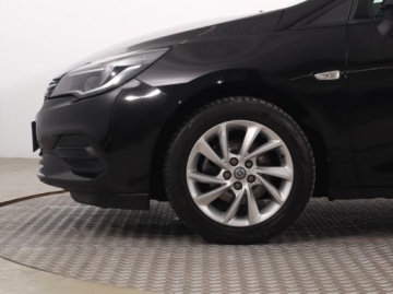 Opel Astra K Sportstourer Facelifting 1.2 Turbo 145KM 2020 Opel Astra 1.2 Turbo, Salon Polska, Serwis ASO, zdjęcie 13