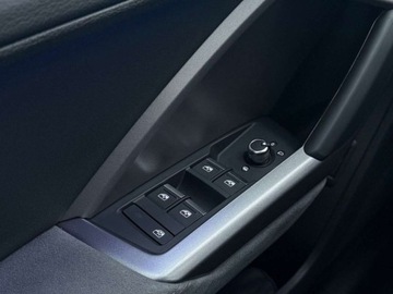 Audi Q3 II SUV 1.5 35 TFSI 150KM 2024 Audi Q3 Faktura VAT Gwarancja Virtual Cockpit Ambiente 1.5 Benzyna, zdjęcie 15