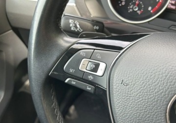 Volkswagen Tiguan Allspace SUV 1.5 TSI EVO 150KM 2019 Volkswagen Tiguan Allspace Comfortline Pakiety, ACC, Kamera, GPS, Podgrze, zdjęcie 21