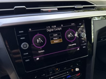 Volkswagen Arteon Fastback Facelifting 2.0 TSI 190KM 2022 Volkswagen Arteon R-Line 2.0TSI 190KM DSG,, zdjęcie 25