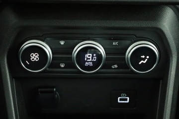 Dacia Jogger 1.0 TCe 110KM 2022 Dacia Jogger 1.0 TCe, Salon Polska, 1. Właściciel, zdjęcie 12