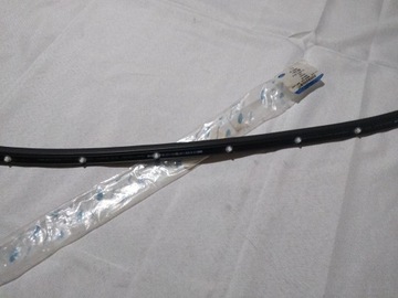 ПРОКЛАДКА ПОРОГА ЛЕВАЯ ПЕРЕДНЯЯ CUSTOM 12- _ 1812356 _ BK21-V100A37-AE