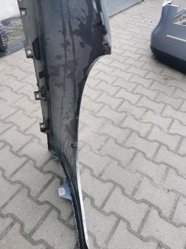 BLATNÍK LEVÝ PŘEDNÍ VW PASSAT B6 LA7T