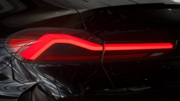 BMW X6 G06 SUV Facelifting 3.0 30d 298KM 2026 BMW X6 xDrive30d, Dostępne od ręki!, zdjęcie 9