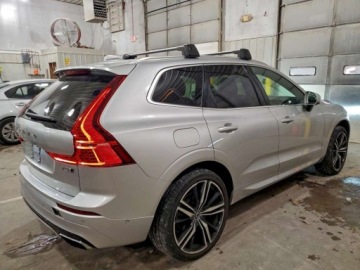Volvo XC60 II Crossover T5 250KM 2019 Volvo XC 60 T5 R-Design 2019 2.0 Benzyna 250KM, zdjęcie 3