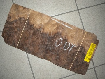 Fornir orzech kalifornijski 2875 0,07 m.kw. 1 liść