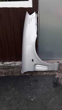 BLATNÍK PRAVÝ PŘEDNÍ HYUNDAI COUPE TIBURON