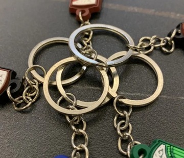 БРЕЛОК ДЛЯ КЛЮЧЕЙ КЛАССИЧЕСКАЯ ГИТАРА резиновый брелок для ключей