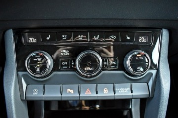 Skoda Karoq Crossover Facelifting 1.5 TSI ACT 150KM 2024 Škoda Karoq Skoda Karoq Bezwypadkowy / Salon, zdjęcie 23