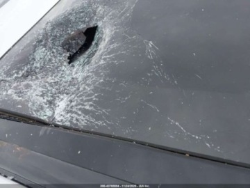 Land Rover Discovery V 2018 Land Rover Discovery 2018 LAND ROVER DISCOVERY SE 3.0 Diesel 254KM, zdjęcie 15