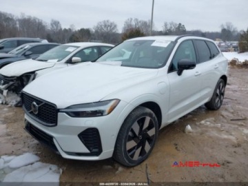 Volvo XC90 II SUV Plug-In 2.0 T8  455KM 2024 Volvo XC 60 2024 r., 2,0L PLUG-IN HYBRID T8 PLUS DARK THEME 2.0 Hybryda