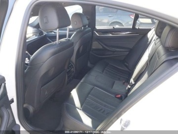 BMW Seria 5 G30-G31 2018 BMW Seria 5 2018r., 540I, od ubezpieczalni 3.0 Benzyna 335KM, zdjęcie 9