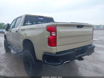 Chevrolet Silverado II 2022 Chevrolet Silverado 1500, 2022r., 4x4, 5.3L 5.3 Benzyna 355KM, zdjęcie 2