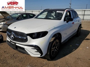 Mercedes GLC C254/X254 2023 Mercedes-Benz GLC 300 4Matic 2023 2.0l 2.0 Benzyna 255KM