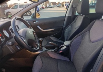 Peugeot 308 I SW Facelifting 1.6 VTI 120KM 2012 Peugeot 308 Zarejestrowany - Ubezpieczony - 1,6 - 120 km 1.6 Benzyna 120KM, zdjęcie 20