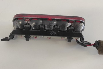 PŘÍDAVNÁ SVĚTLO STOP KIA SORENTO I (JC) 927003E0 2.5L DIESEL 103KW 2004
