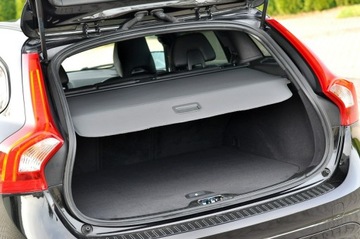 Volvo V60 I Kombi Facelifting 2.0 D3 DRIVE-E 150KM 2016 Volvo V60 Black Edition LiFt 2,0 D3 150Km Ledy, zdjęcie 18