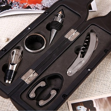 Винный набор 6 шт. в футляре (флаконе) + аксессуары