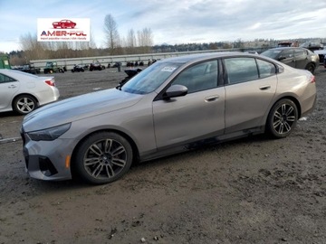 BMW Seria 5 G90-91 2024 BMW Seria 5 540 xi, 2024r., 4x4, 3.0L 3.0 Benzyna 375KM
