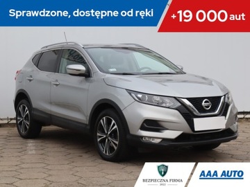 Nissan Qashqai II Crossover Facelifting 1.3DIG-T 140KM 2019 Nissan Qashqai 1.3 DIG-T, Salon Polska