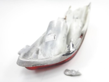 YAMAHA X-MAX 125 05-09 ЗАДНИЙ ЛЕВЫЙ ФОНАРЬ