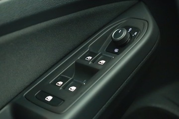 Volkswagen Golf VIII Hatchback 1.0 TSI 110KM 2022 VW Golf 1.0 TSI, Salon Polska, 1. Właściciel, zdjęcie 12