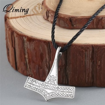 Viking Valknut Pendant Men's Necklace Round Pagan