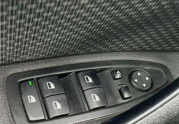 BMW X1 F48 Crossover Plug-In 1.5 25e 220KM 2021 BMW X1 xDrive Plug-In PDC Automat Led Navi Tempomat FV23 1.5, zdjęcie 34