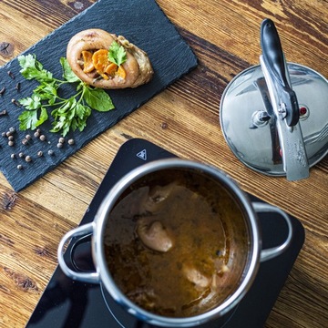 Скороварка 5л, скороварка, индукционная.