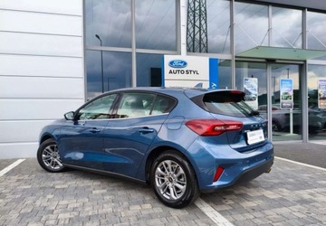 Ford Focus IV Hatchback Facelifting 1.0 EcoBoost 125KM 2022 Ford Focus Ford Focus 1.0 EcoBoost Titanium Benzyna 125KM, zdjęcie 1
