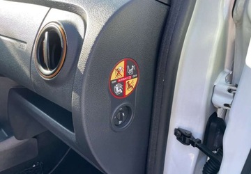 Dacia Lodgy Minivan Facelifting 1.6 SCe 102KM 2018 Dacia Lodgy Dacia Lodgy SCe 100 Stepway 1.6 Benzyna 102KM, zdjęcie 20